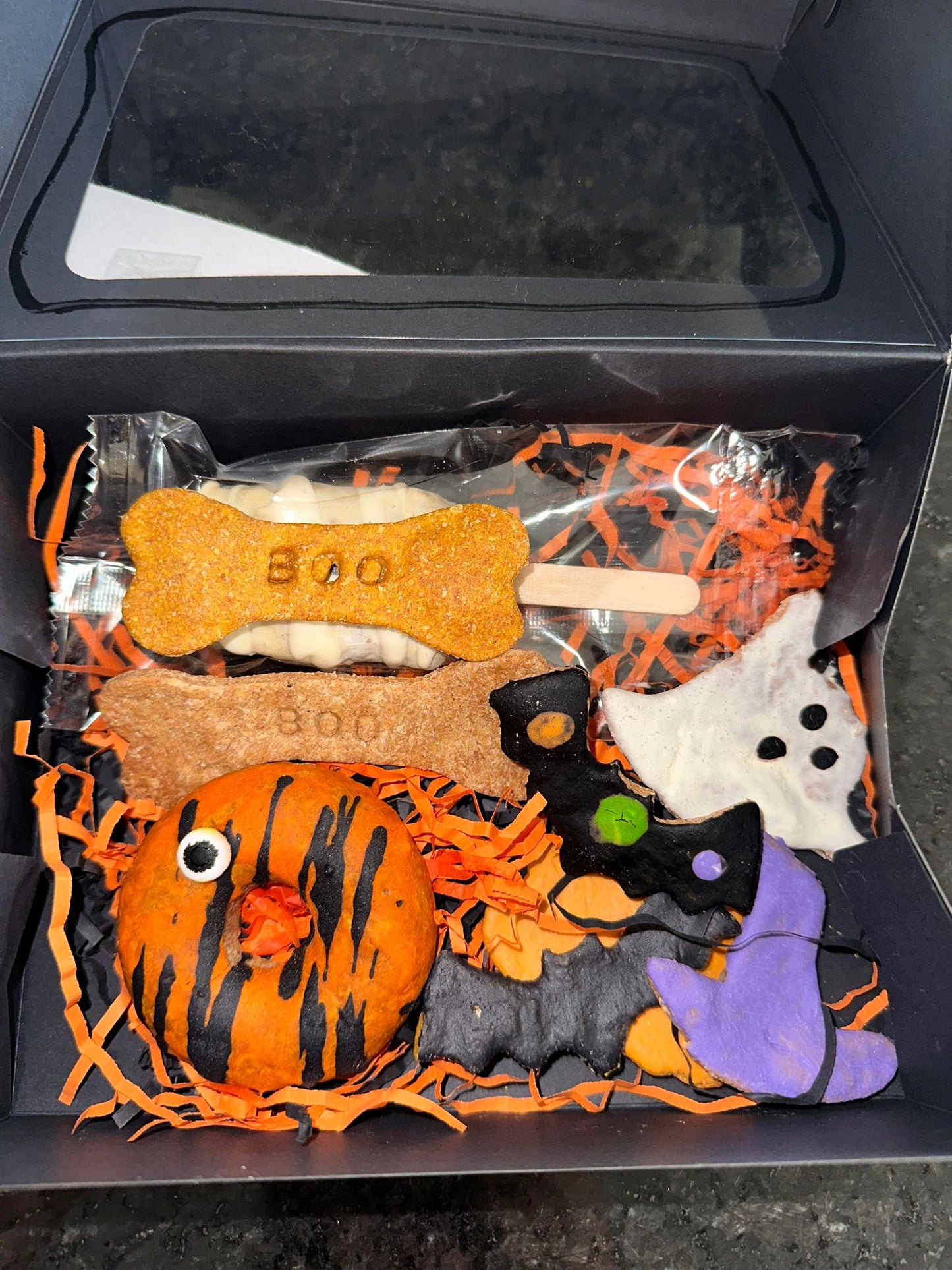 Howl-O-Weeen Treat Boxes